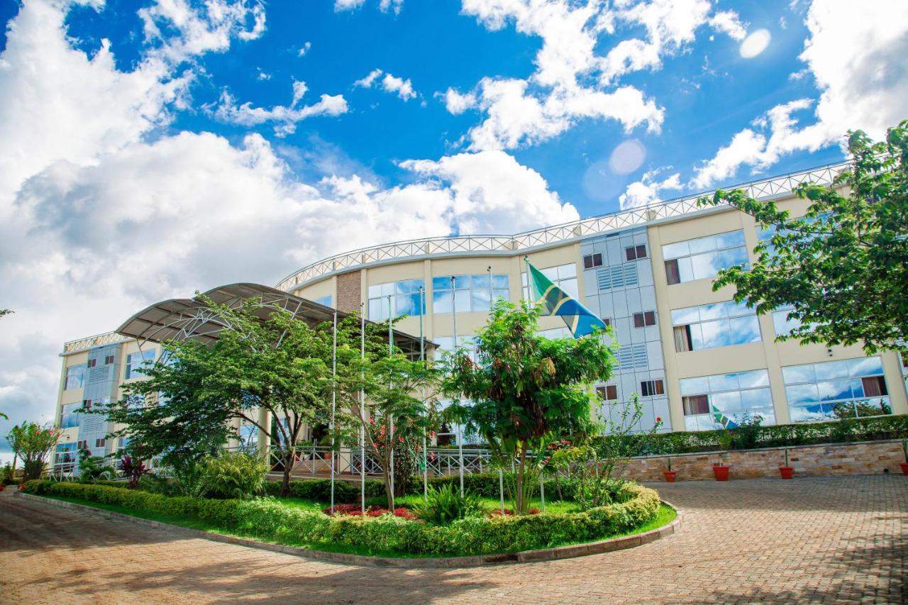A1 Hotel And Resort 아루샤 외부 사진