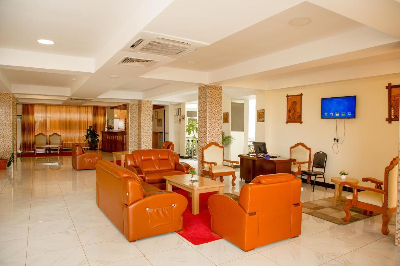 A1 Hotel And Resort 아루샤 외부 사진