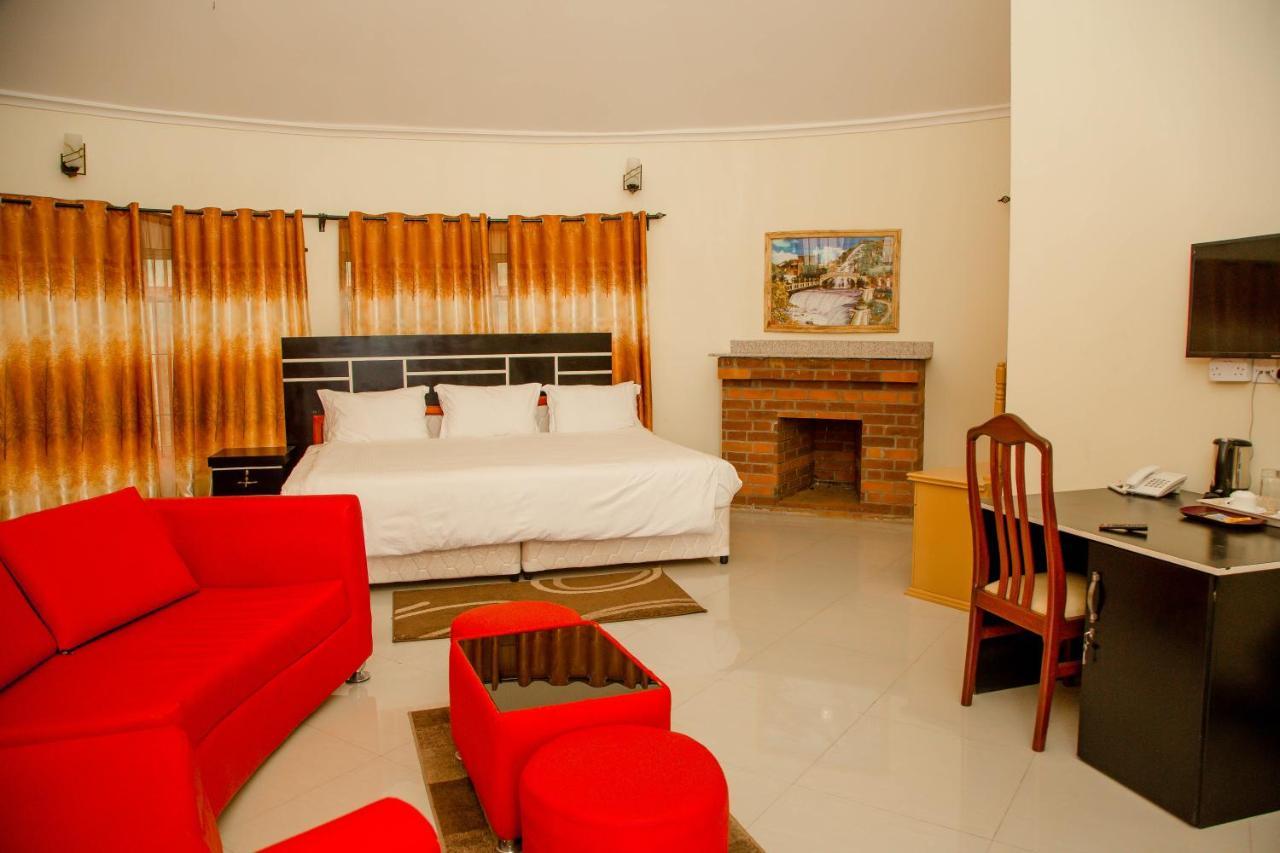 A1 Hotel And Resort 아루샤 외부 사진