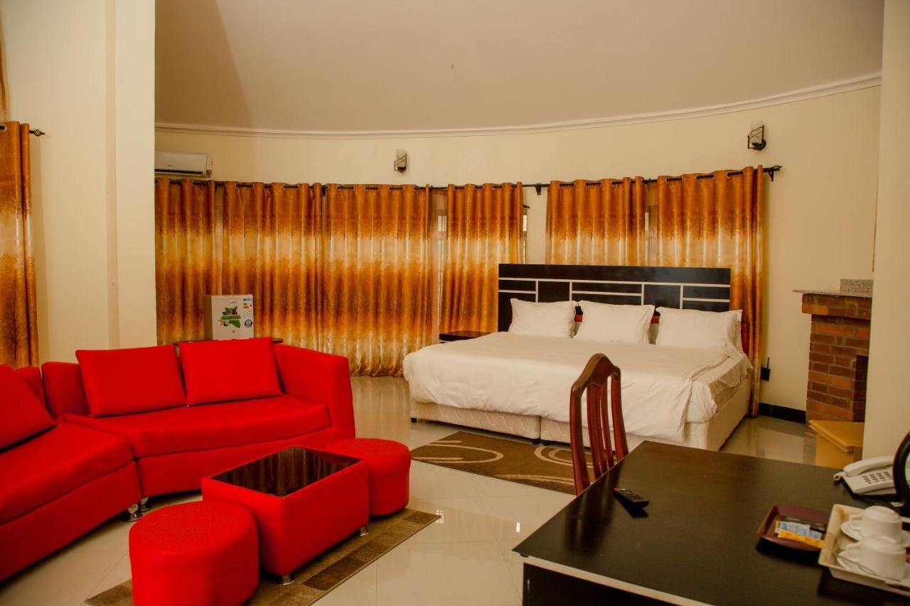 A1 Hotel And Resort 아루샤 외부 사진