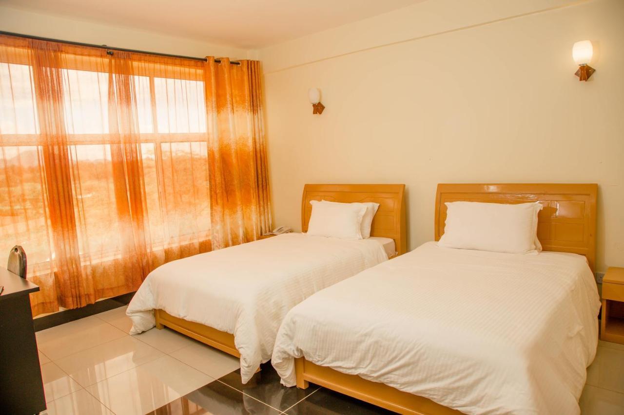 A1 Hotel And Resort 아루샤 외부 사진